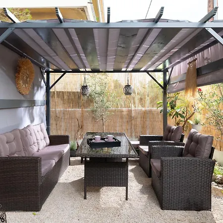Apartment Le Peridot Garden House Rhodes City